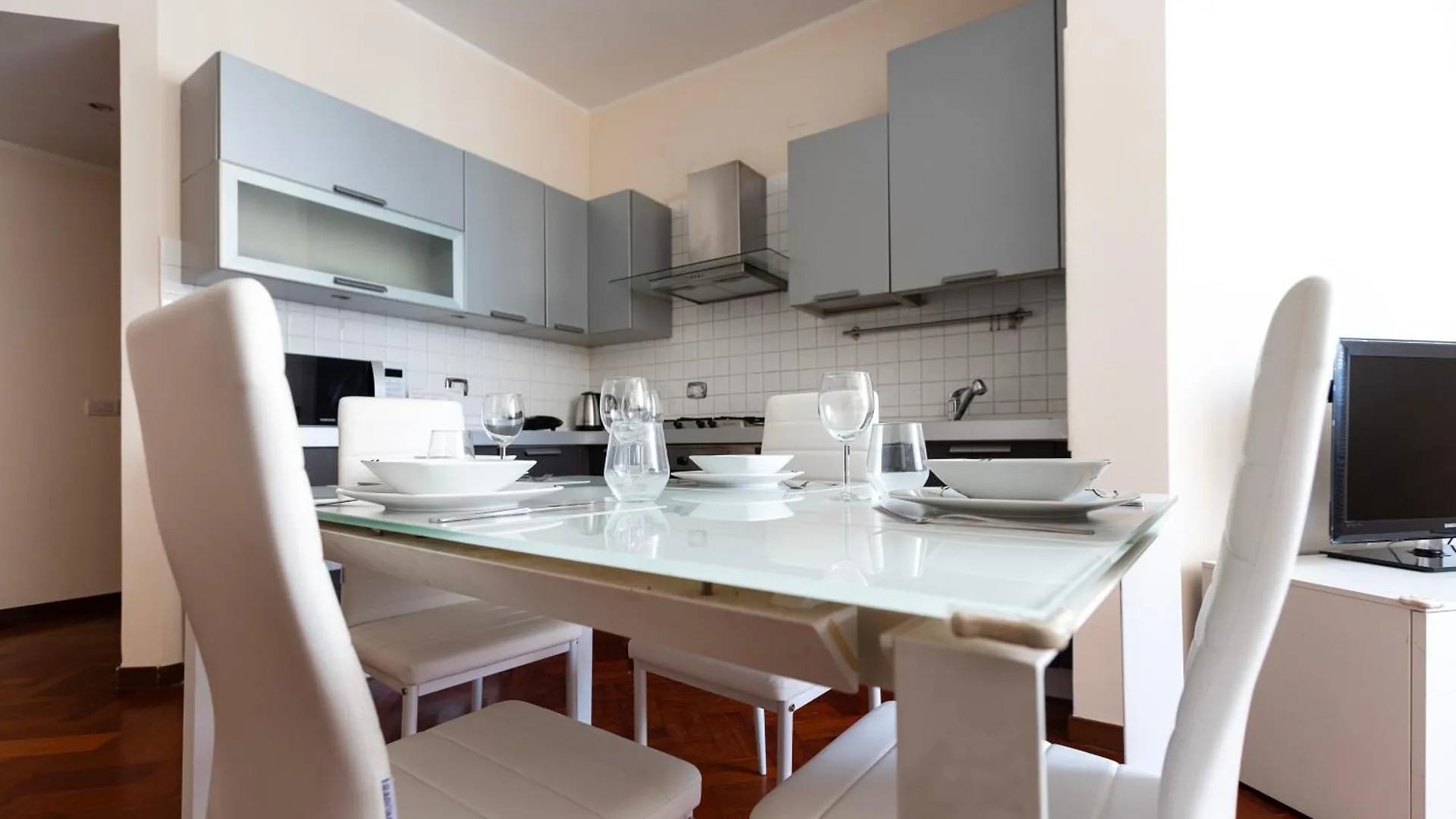 Italianway - Sismondi 74 Apartman Milánó 0*,  Olaszország