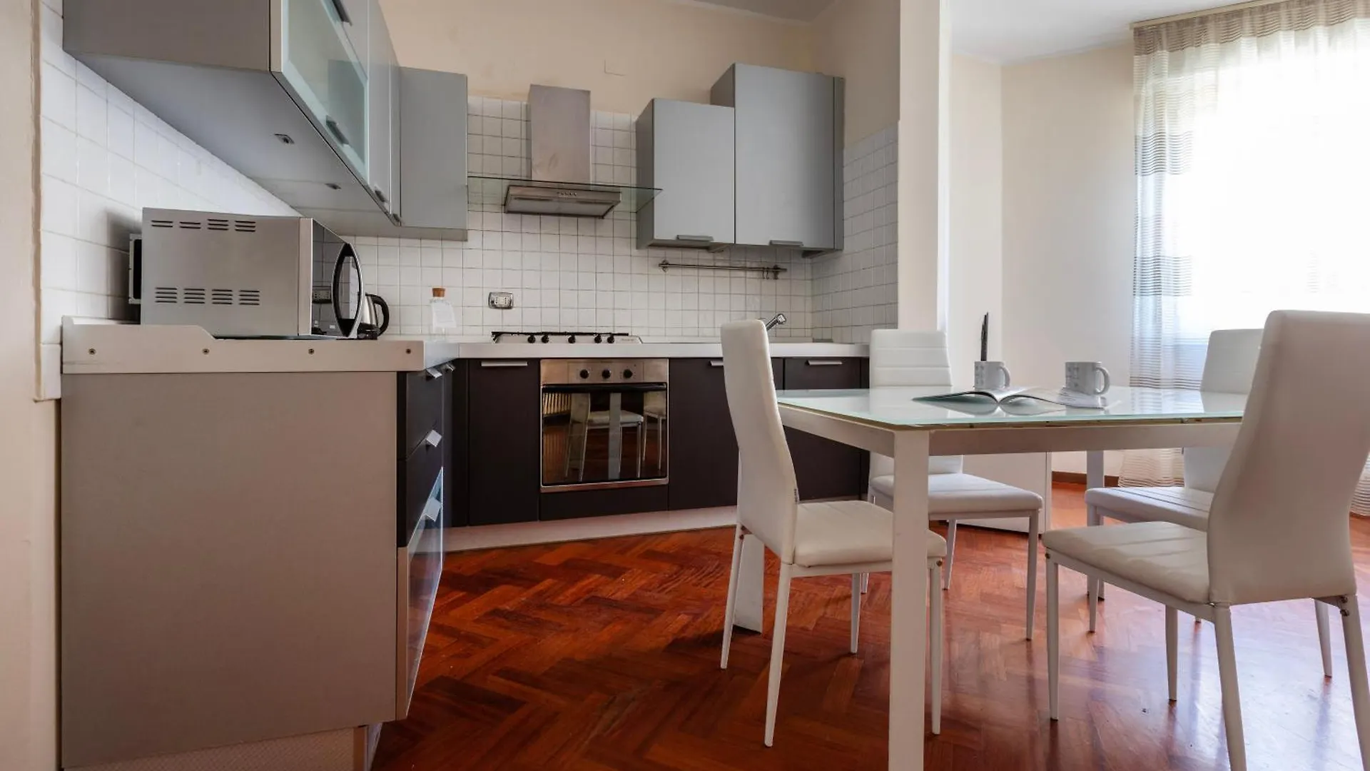 Italianway - Sismondi 74 Daire Milano