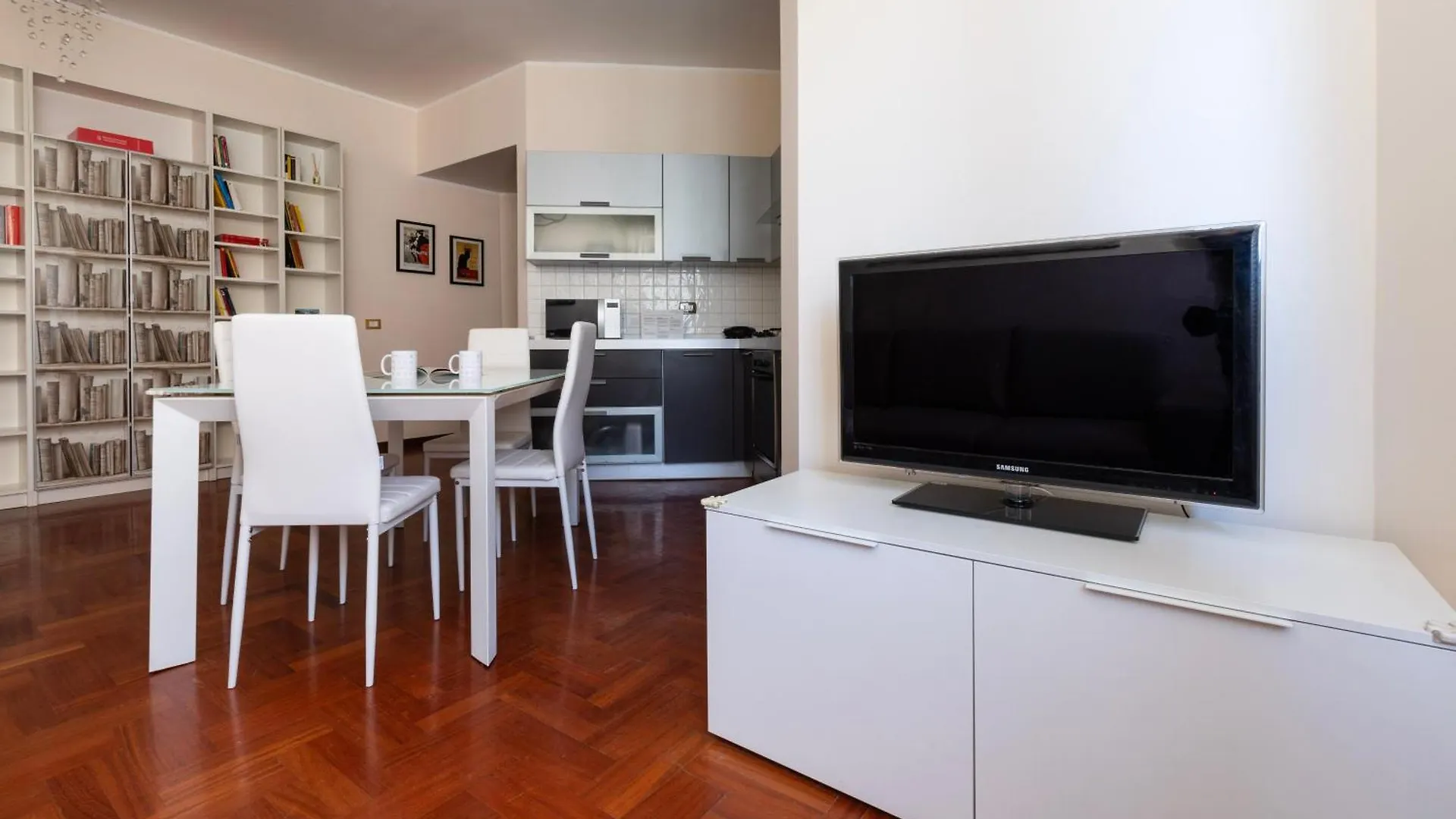 Italianway - Sismondi 74 Daire Milano
